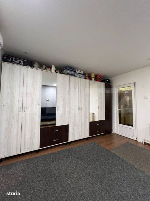 Garsoniera de vanzare, decomandata , zona Micro 3