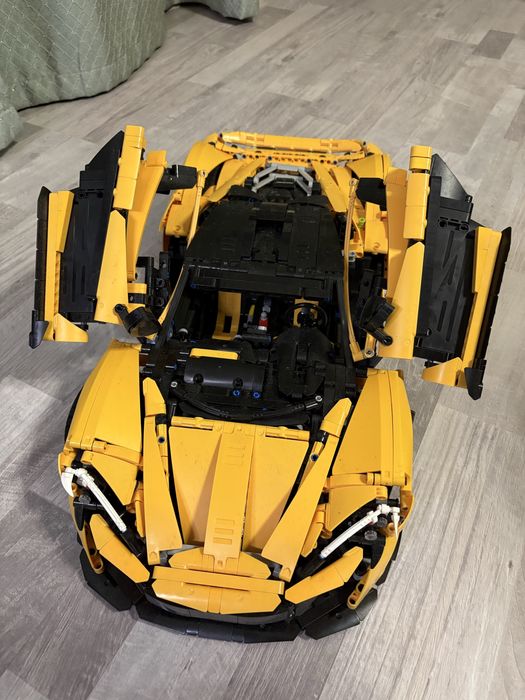 Лего Mclaren P1, 3893 детали