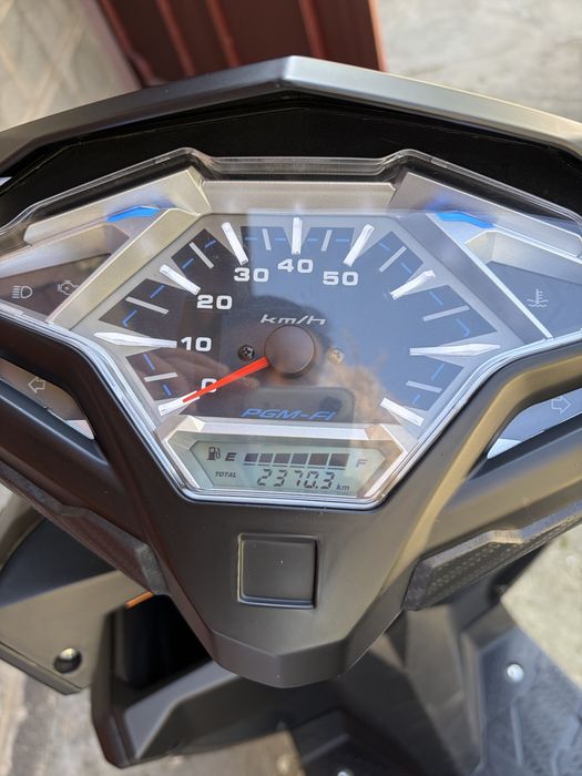 Скутер 150 Honda Click