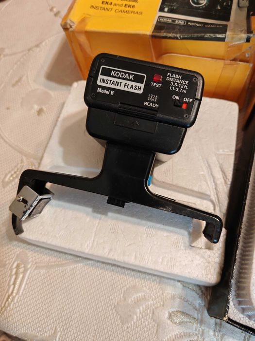 Комплект USA Камера Фотоапарат Kodak Модел ЕК6 + Светкавица