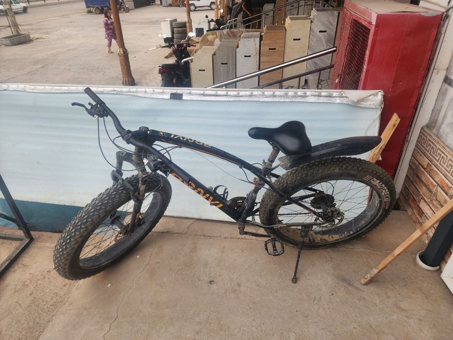 Velosipet sotiladi 700.000 so‘m pul zarur egasiga