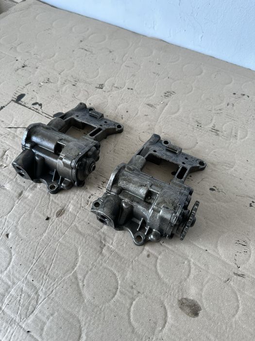 Pompa ulei BMW Seria 5 E60 E61 530d 525d 177cp 218cp 231cp 7789838