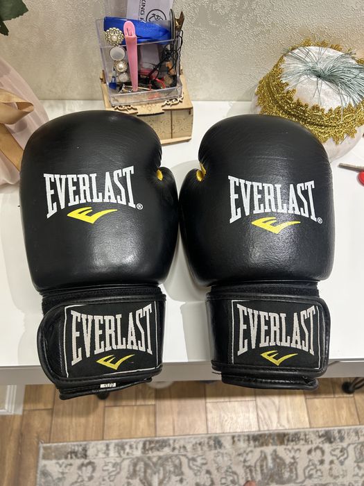 Перчатки Everlast