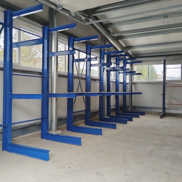 Rafturi cantilever