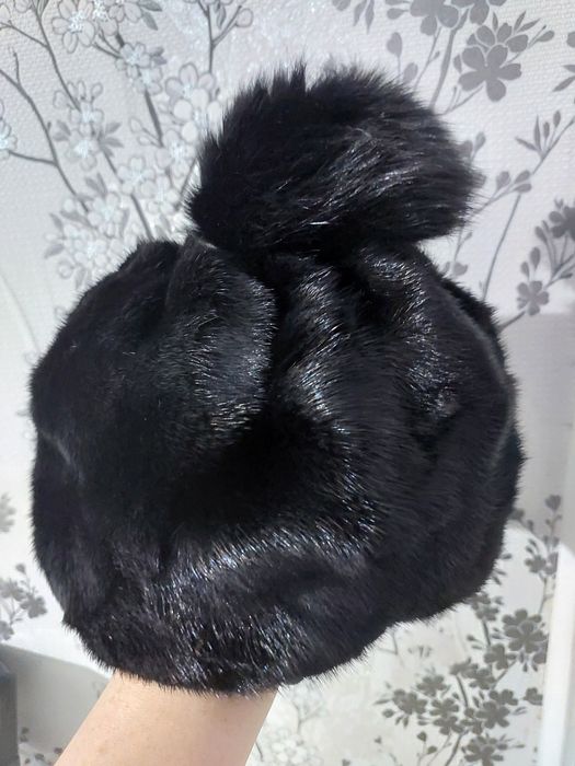 Норковая шапка и берет