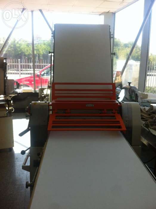 masina foietaj turat aluat rollfix fritsch germania