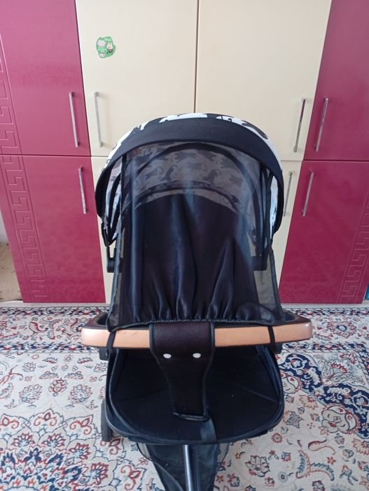 Срочно продам колясочку