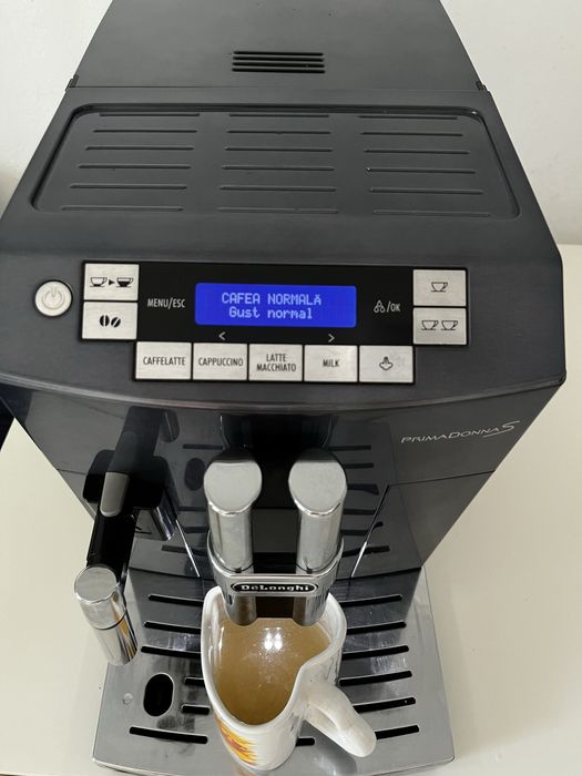 Aparat De Cafea DeLonghi PrimaDonnaS