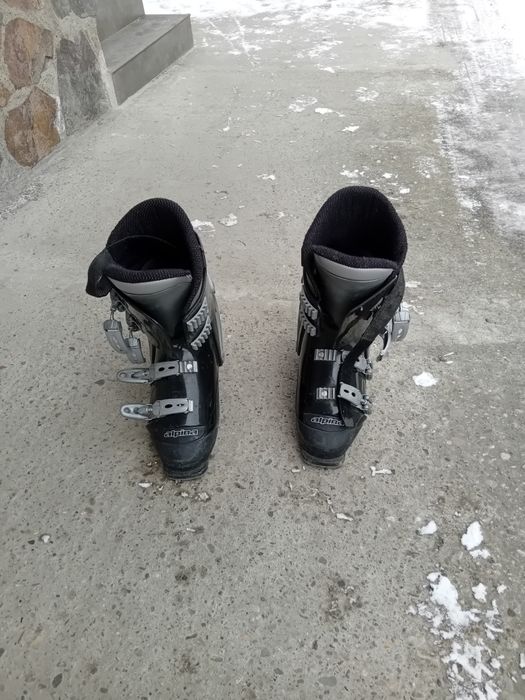 Clăpari  de vinzare