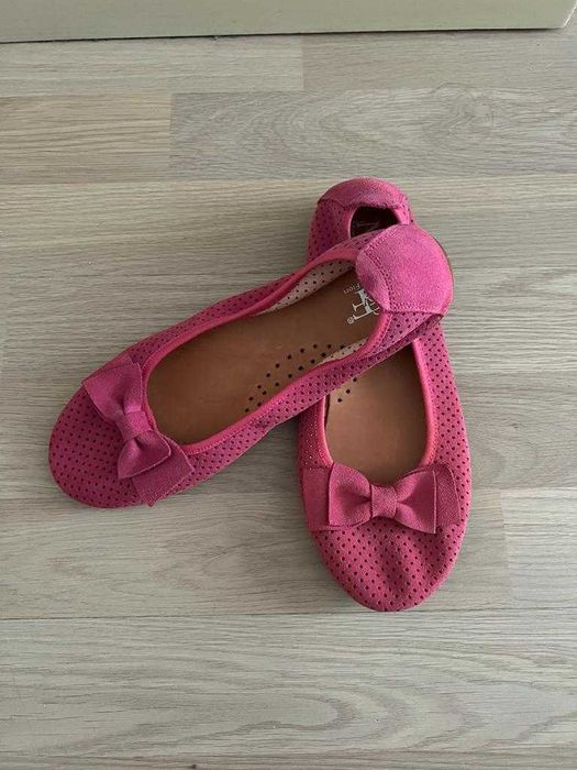 нови испански обувки от естествен велур и естествена кожа, номер 36