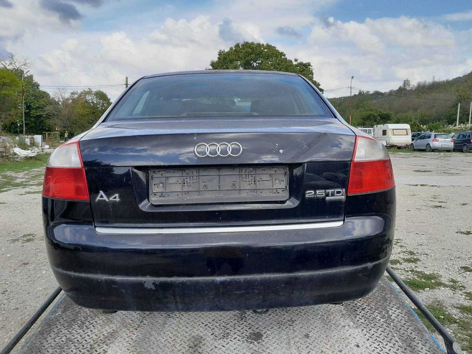 Ауди А4  В6 2002 г, 2,5 tdi на части