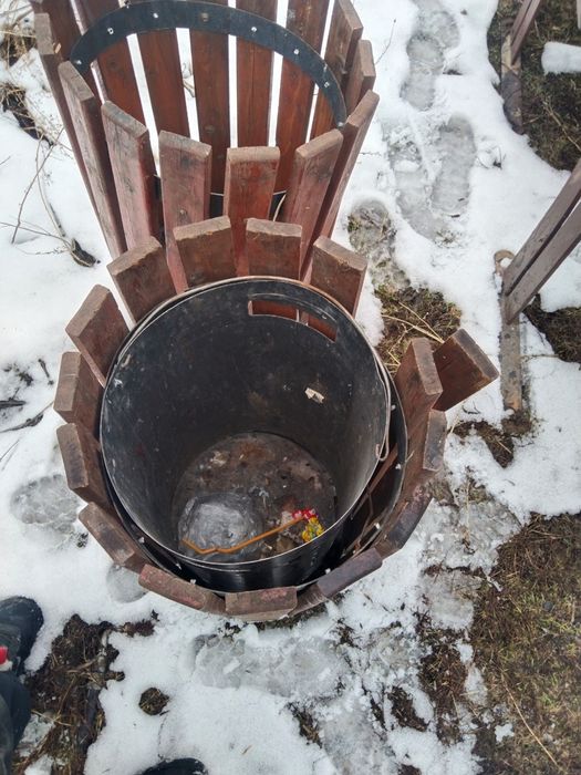 Продам скамейки урны