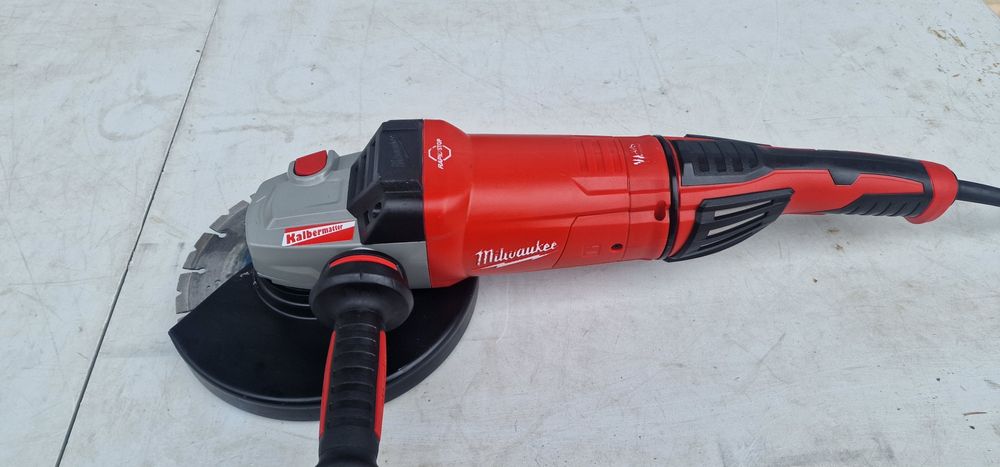 Ъглошлайф MILWAUKEE AGVKB 24-230 EKX