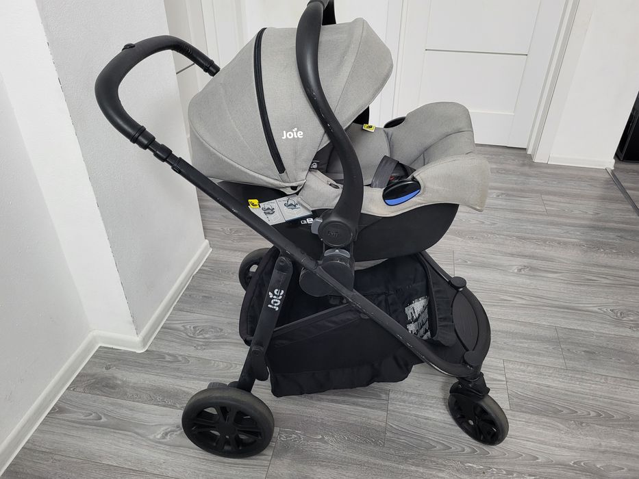 Cărucior sport + scoica sau separat