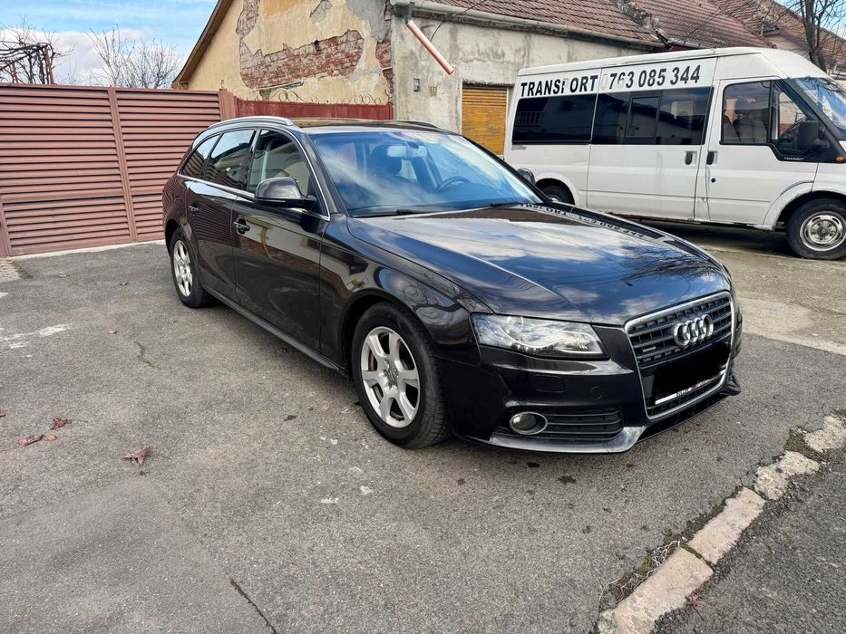 Audi A4 B8 Quattro,2.0 Tdi-2009-4x4 permanent, jante 16 si 17