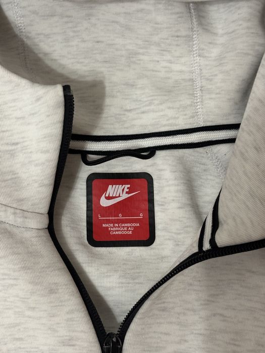 Hanorac nike tech marimea L