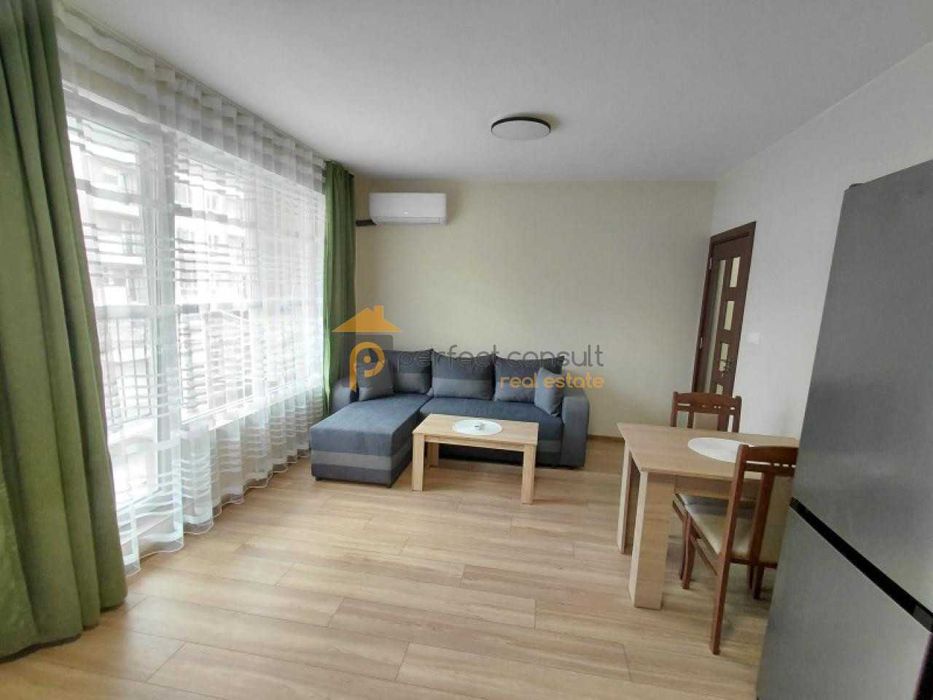 Двустаен Апартамент в Остромила