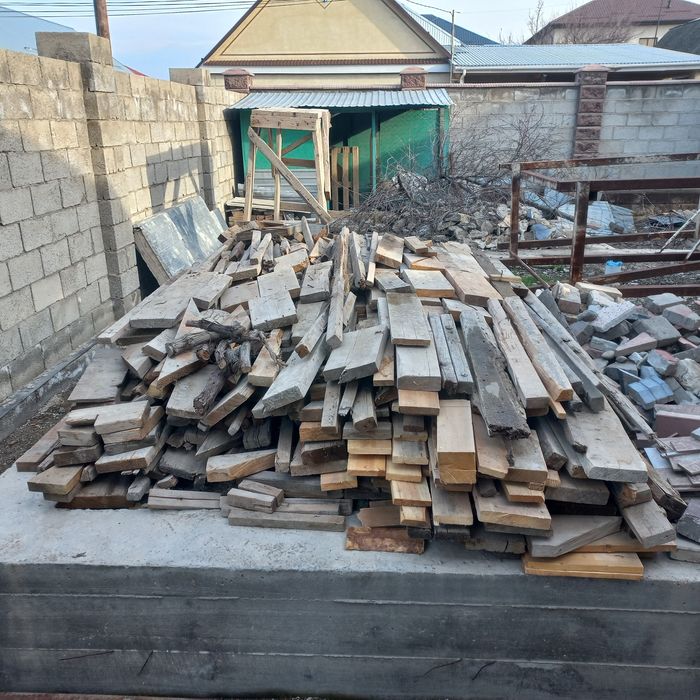 Продам доски, дрова после стройки.