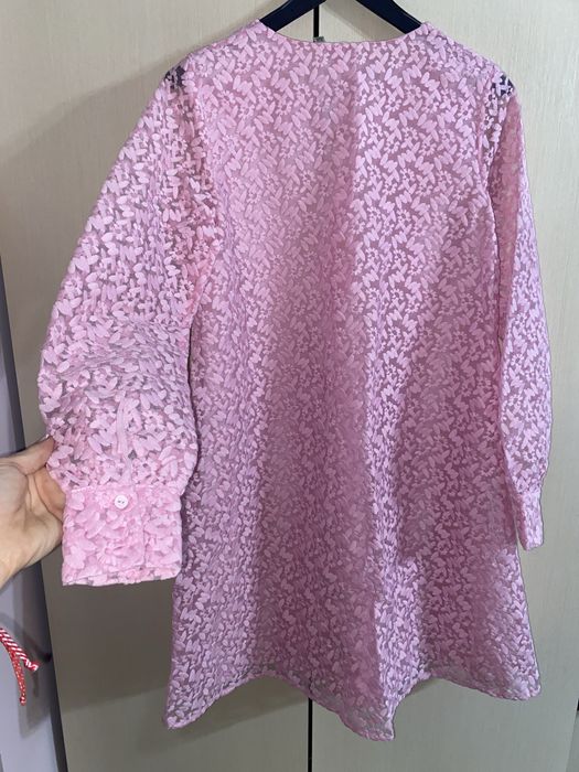 Нежна дантелена рокля