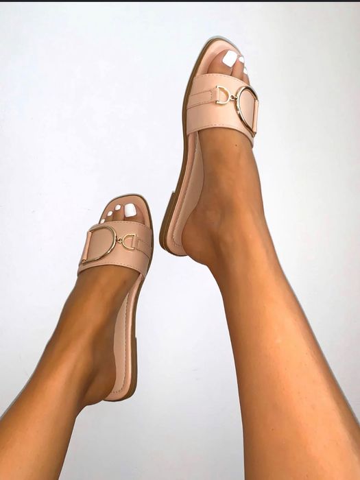 Чехли Anna Taddei