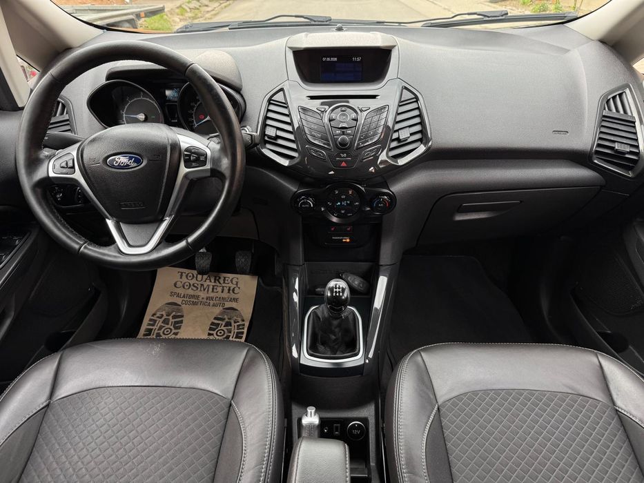 Vând Ford Ecosport 1,5 tdci ,95 cp