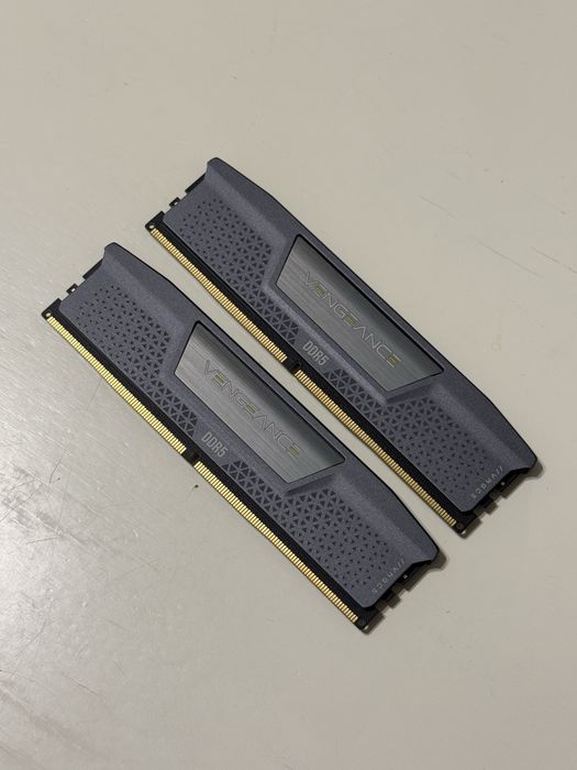Memorie RAM Corsair Vengeance 32Gb (2x16) DDR5 6000Mhz, dual channel kit