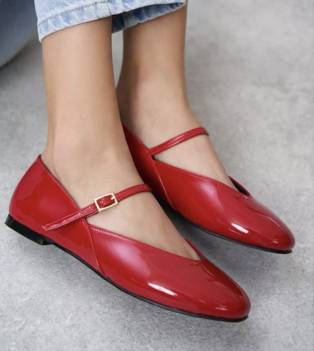 Балетки Мэри Джейн лакированные красные