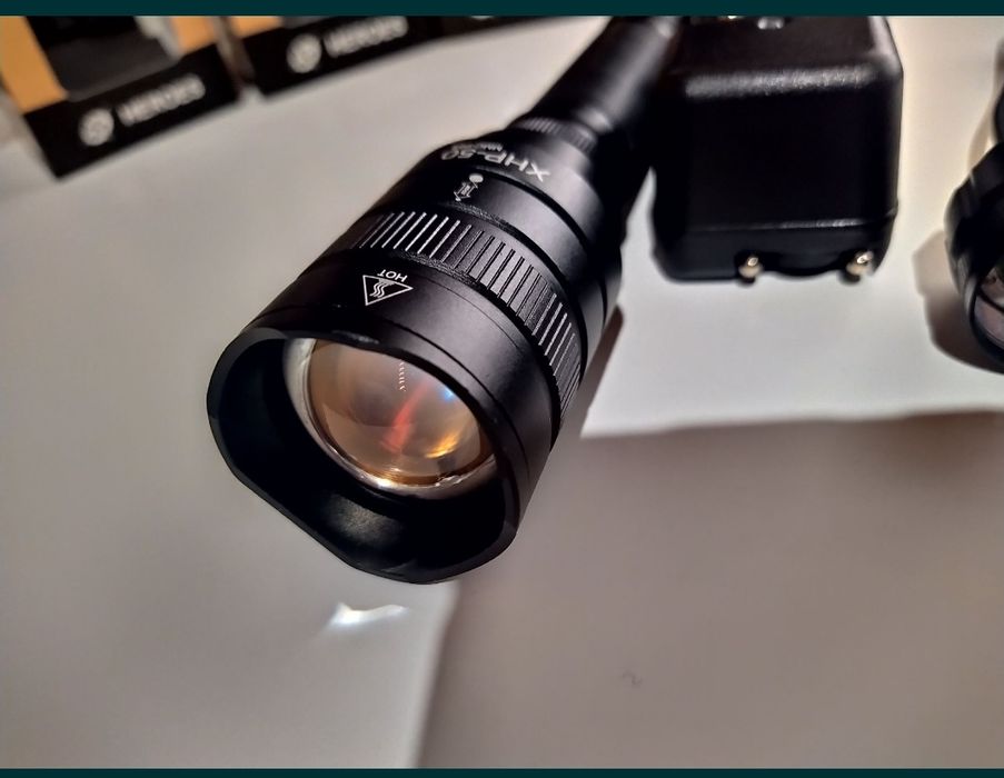 NEW CREE P50-WC VÂNĂTOR ! Lanterna profesionala, 100%metal pt arma