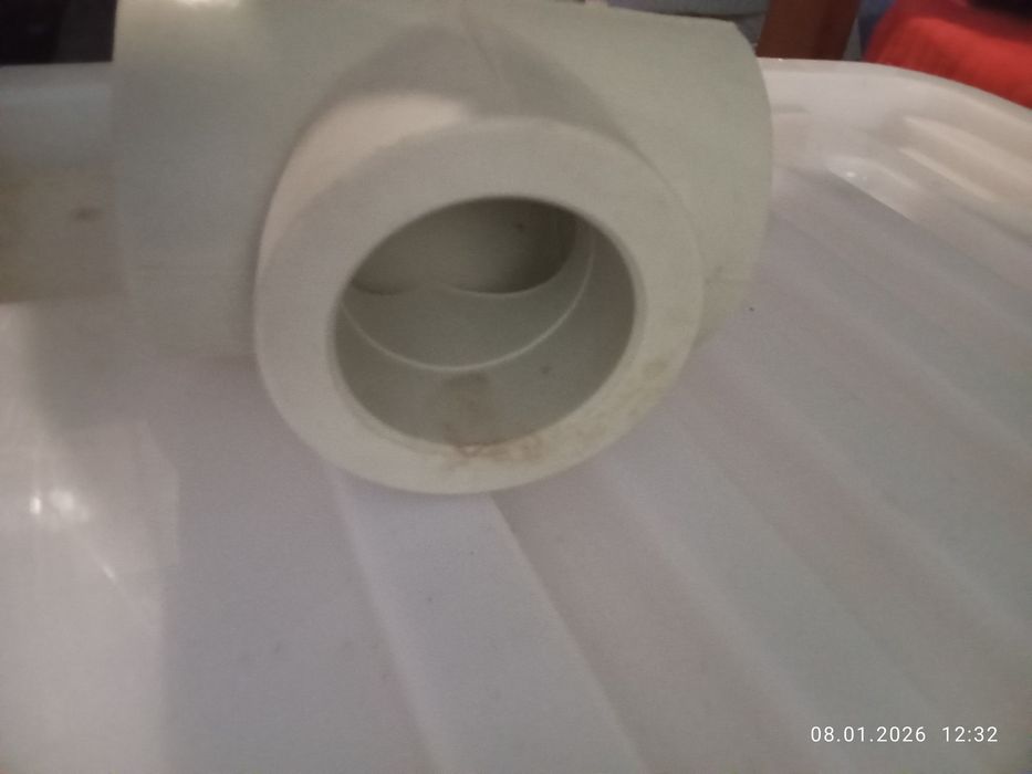 Пластик турбға тройник, полуотвод сатылады