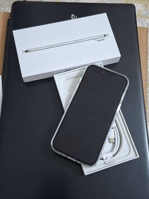 Iphone 7  Air ( dubay versiya )