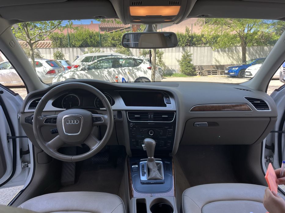 Audi A4 B8 -2012