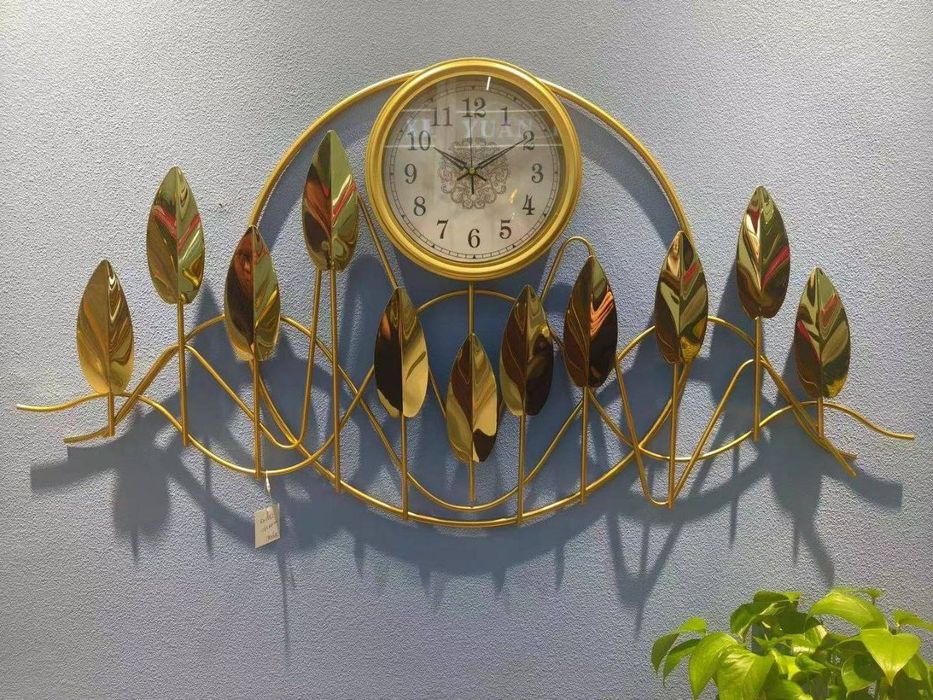 Часы настенные декоративные .
Размеры 
Высота 84 см
Ширина 34 см
Цена