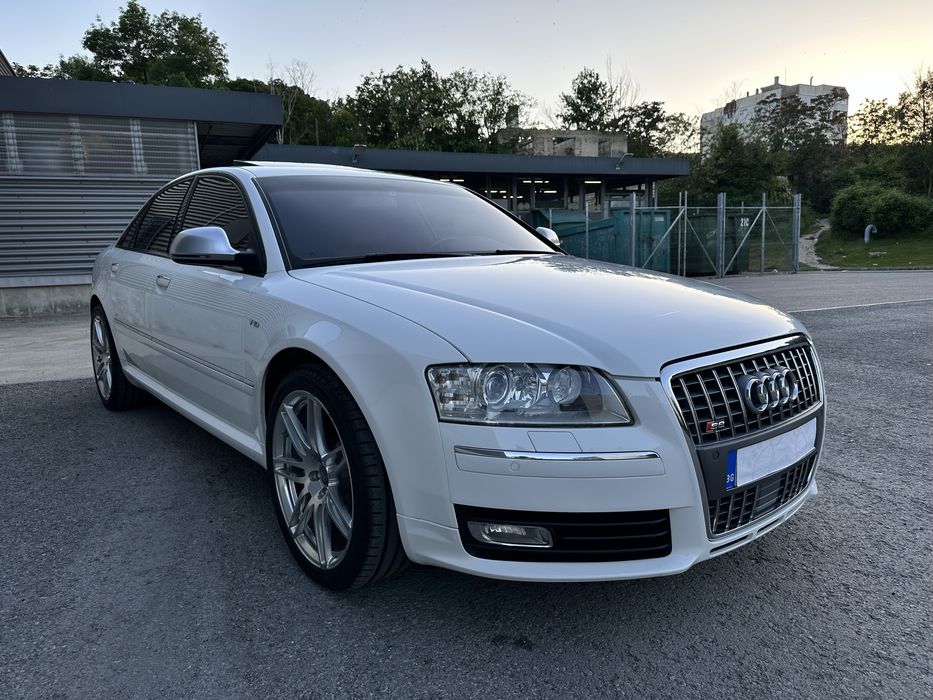 Audi/Ауди S8 5.2 V10 Ceramic-B&O-Вакум-Масаж-Камера-Мъртва Зона-Обдух