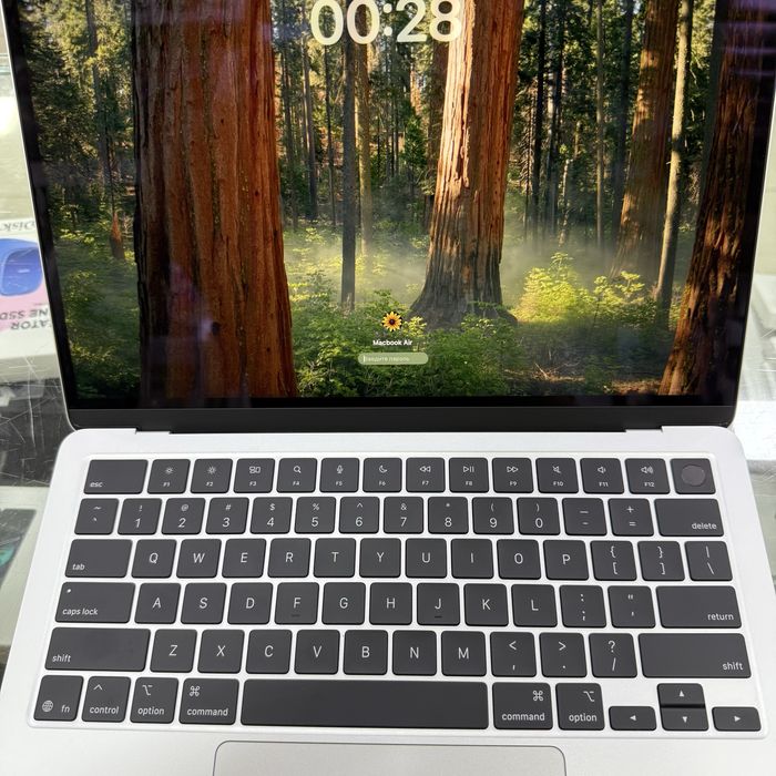 Macbook Air 13" M4 24/256 Silver