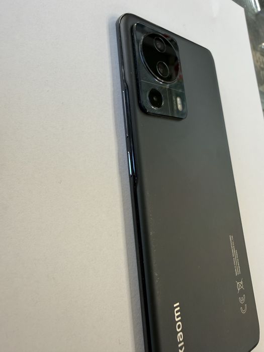 Xiaomi 13 lite 256gb Перфектен!