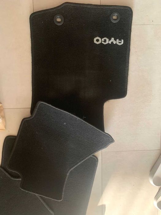 Оригинални стелки - Aygo II (2014–2022)