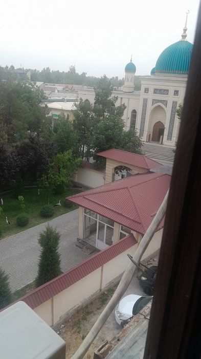 Продаётся 2 х комнатная