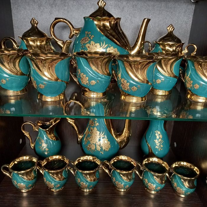 Продам чайно - кофейный сервиз