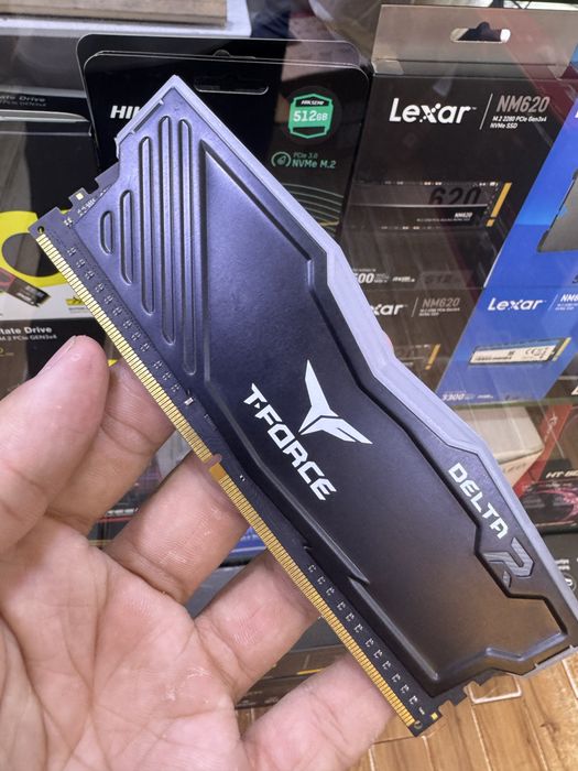 d4/8 T-firce rgb 3000Mhz