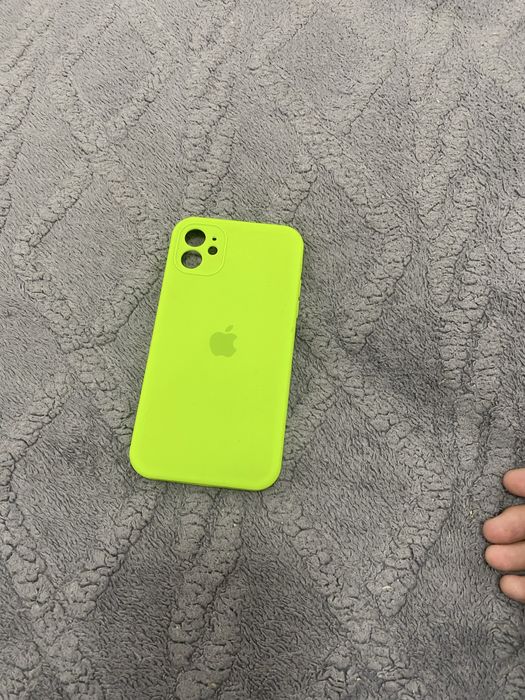Чехлы на IPhone 11 За 1 шт 500тг