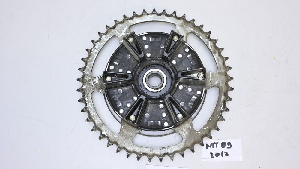 Pinion Roata Spate Yamaha MT09 2014 - 2016