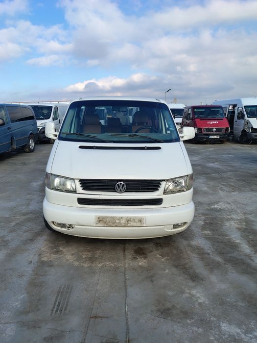 Фолксваген Транспорт Т4 / Volkswagen Transporter T4 2.5 TDI НА ЧАСТИ