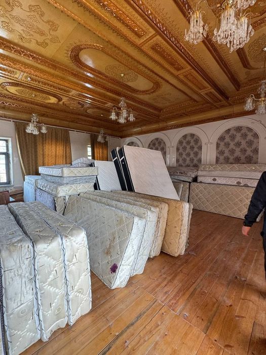 Yotoq hona uchun mebel