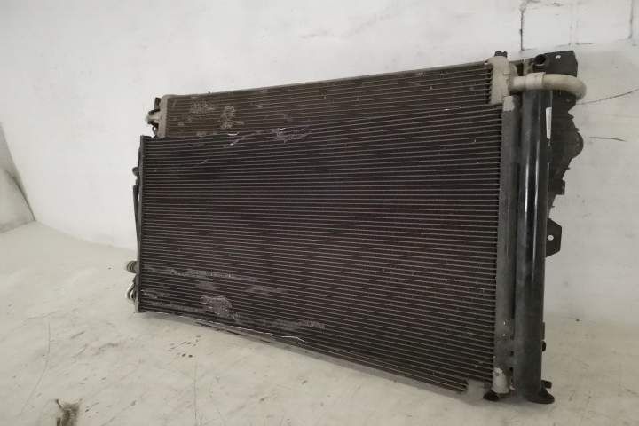 Радиаторен ансамбъл ала + допълнителен + климатичен 2.0 Ланд Ровер / L