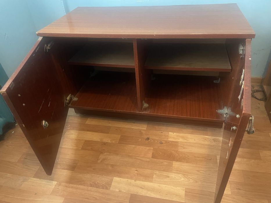 Мебель для дома и квартиры