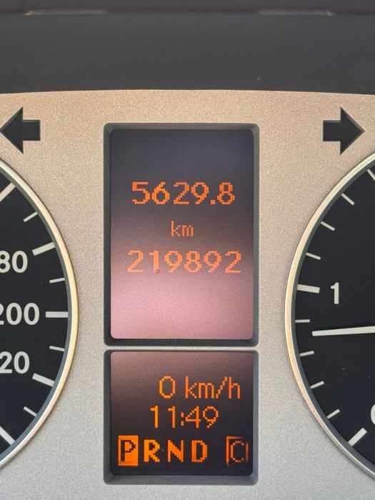 Mercedes-benz B180