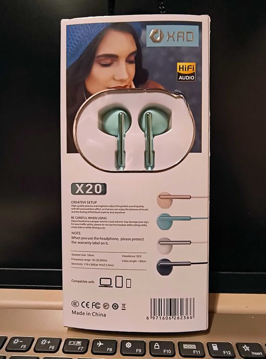 Casti cu fir pentru dispozitive echipate cu o mufa jack de 3,5 mm