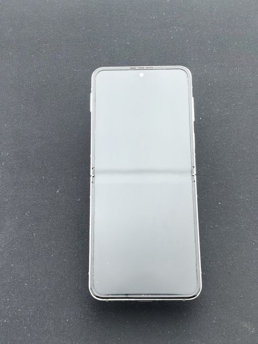 Samsung Galaxy Z Flip5 256 GB ID-twp757