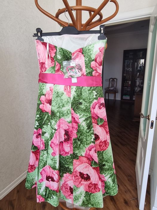 Платье нарядное, вечернее