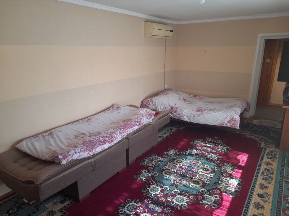 8 сотих, 9 хонали хонадон